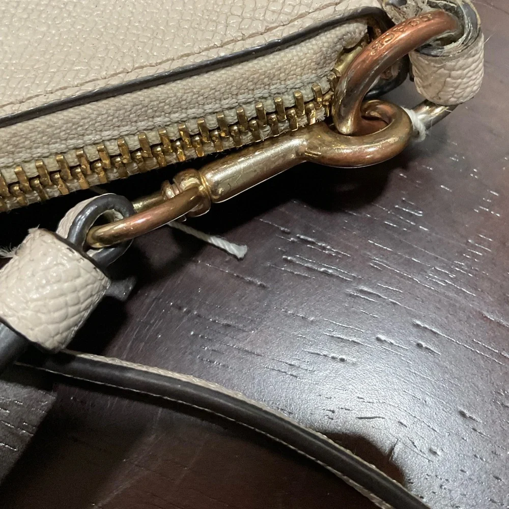 COACH LEATHER‎ IVORY CROSSBODY BAG
